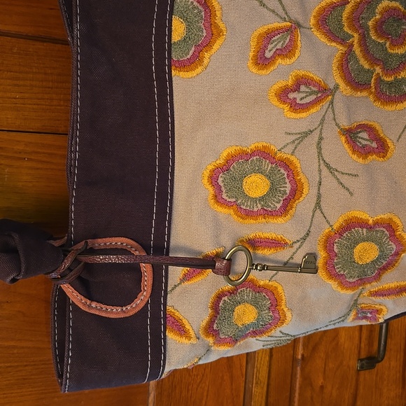 Boho FOSSIL Cameron Extra Large Canvas Tote w/Embroidered Detail Brown/Tan - Picture 3 of 10